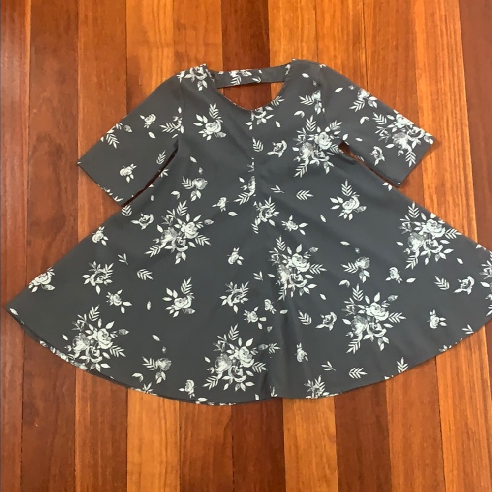 5T Old Navy Dress